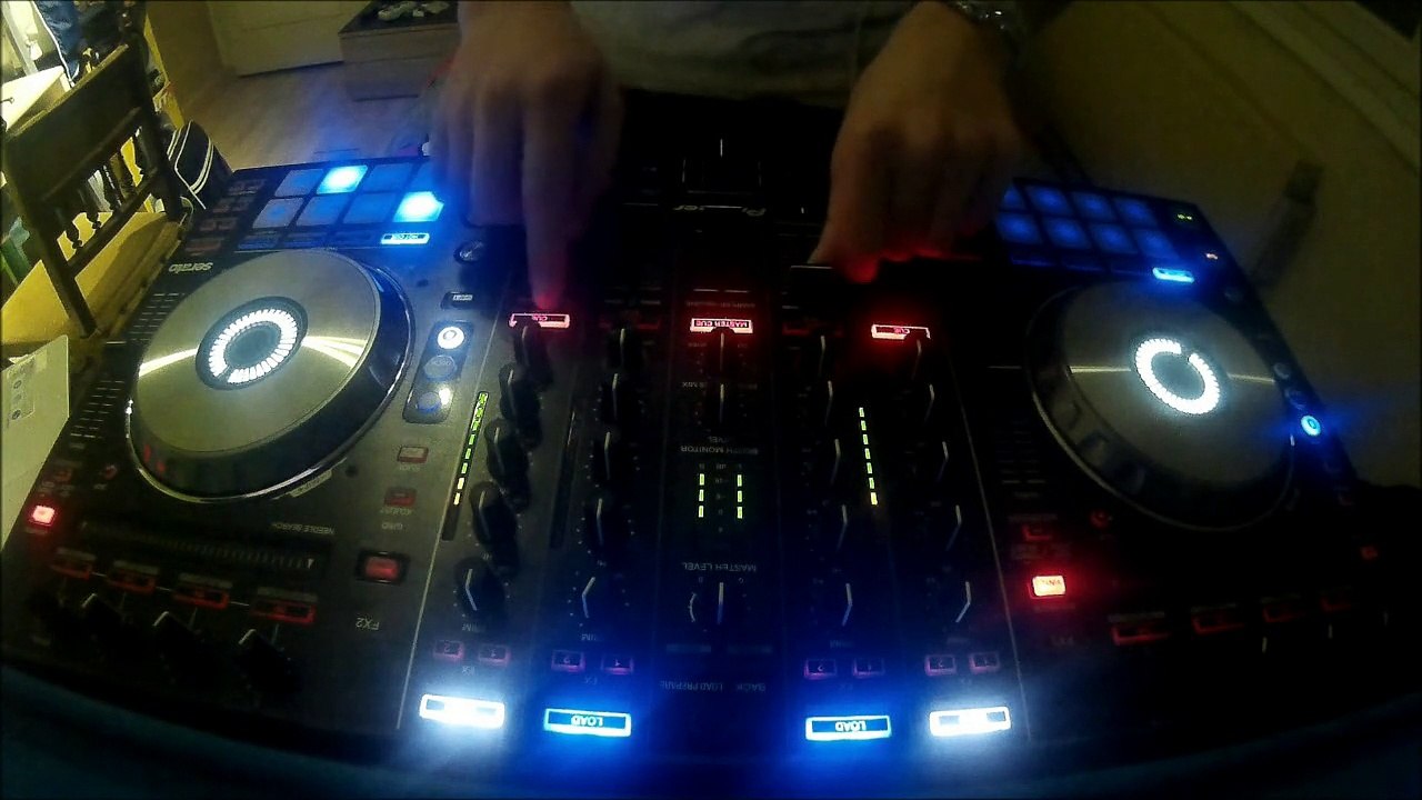 DJ-sx - Mini Mix [Transition] - Style Dimitri Vegas & Like Mike Festival !