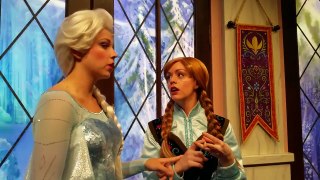 ALL ABOUT BREAKFAST WITH ELSA AND ANNA @ Disneyland CA!