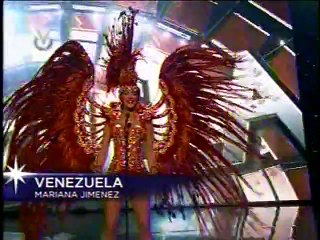 Desfile de Mariana Jiméndez en traje típico Miss Universo 2015