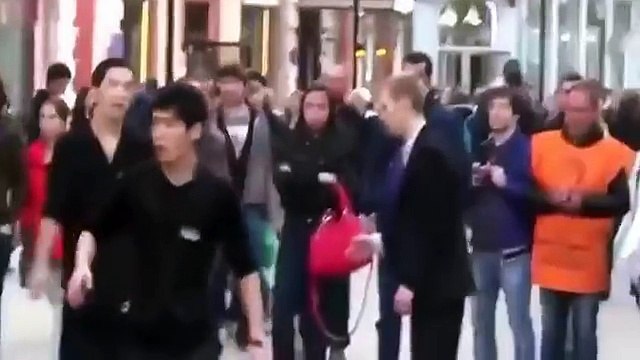 Драка Русские и Киргизы! Жесткая драка в Москве! Смотреть до конца..