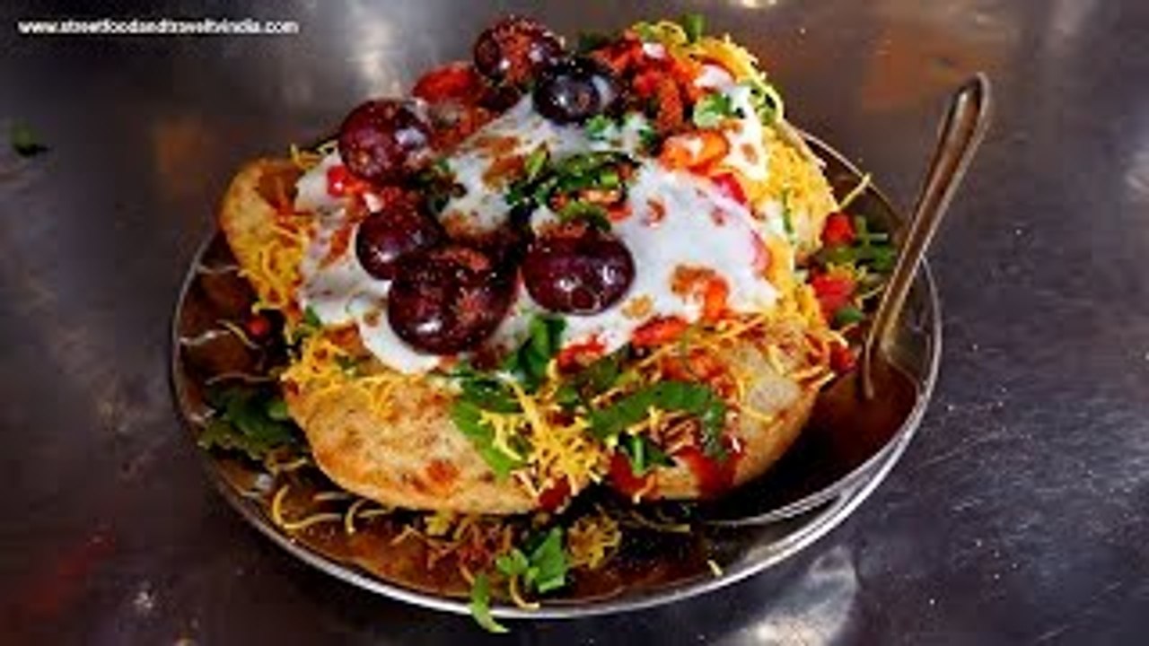 Bhel Puri | Indian Food Making | By Street Food & Travel TV India