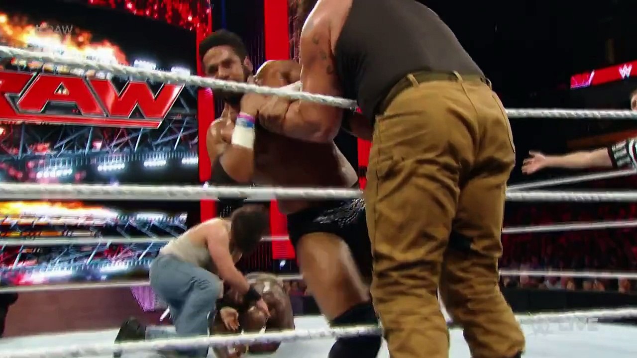 The Prime Time Players vs. Luke Harper & Braun Strowman: Raw, Sept. 28, 2015