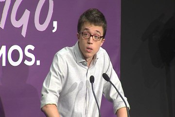 Errejón: "Instituciones al servicio de la gente"