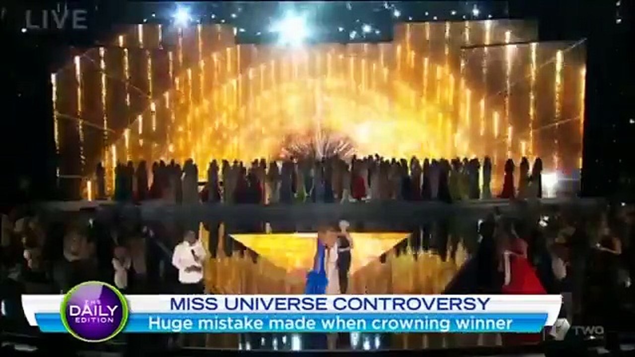 Miss France 2015 : Le présentateur se trompe de gagnante