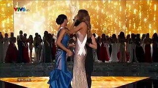 Chung kết Hoa hậu hoàn vũ 2015: MC công bố nhầm hoa hậu Columbia