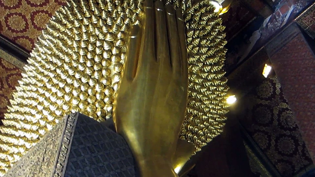 BOUDDHA COUCHÉ  DU WAT PO BANGKOK (THAÏLANDE) LE 23 NOVEMBRE 2015