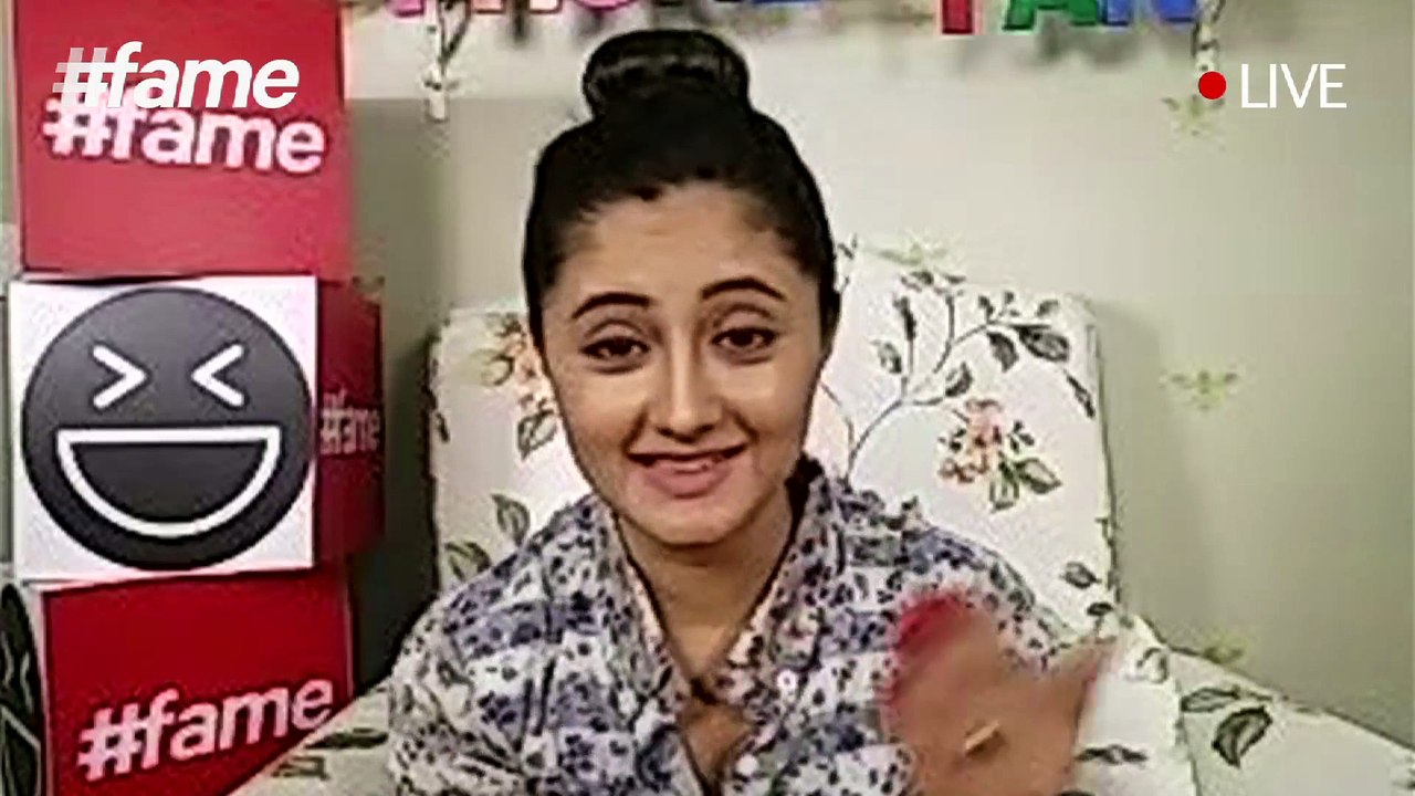 Phone A Fan With Rashami Desai | Celeb Of The Day