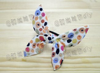 اصنع مطاط الشعر الخاص بك بطريقة سهلة وابداعية DIY and crafts