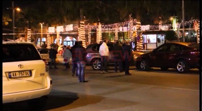 Durrës, Atentat me armë zjarri në hyrje të portit, vriten dy persona - Ora News- Lajmi i fundit-