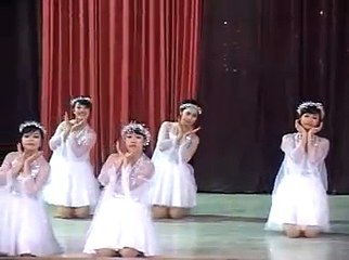 Múa chắp cánh ước mơ