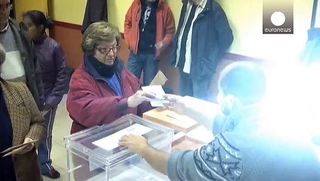 İspanya'da seçimler: Genç partiler eskilerin tahtını sallıyor