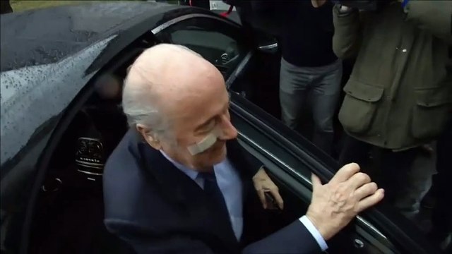 FIFA - Blatter refuse de répondre aux journalistes