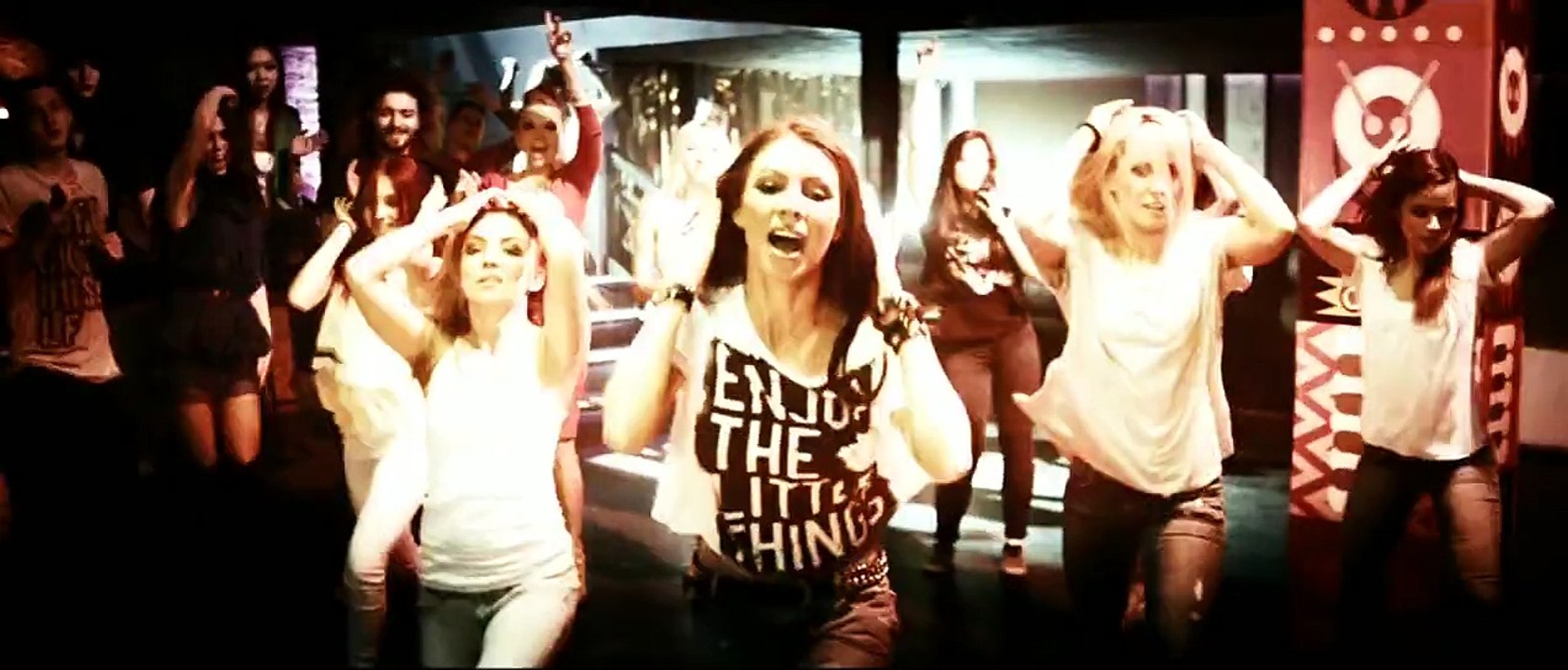 МОХИТО и Александра Стрельцова - Я не могу без тебя (Официальное видео)