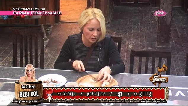 Maja peva pesmu Lole Novakovic Jedna godina ljubavi - Farma 6 - (21. 12. 2015)