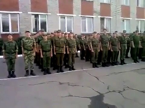 Ламбадой с лева по одному заходим ПРИКОЛ в армии