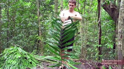 Tek Başına Kabile Kuran Adam