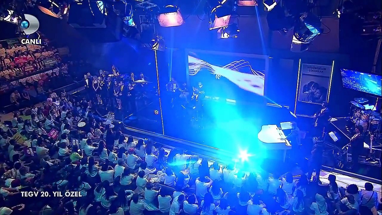 Barış Arduç Nayino Birde bundan dinleyin...