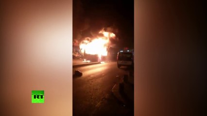 Un bus en flammes en Turquie après de nouveaux heurts