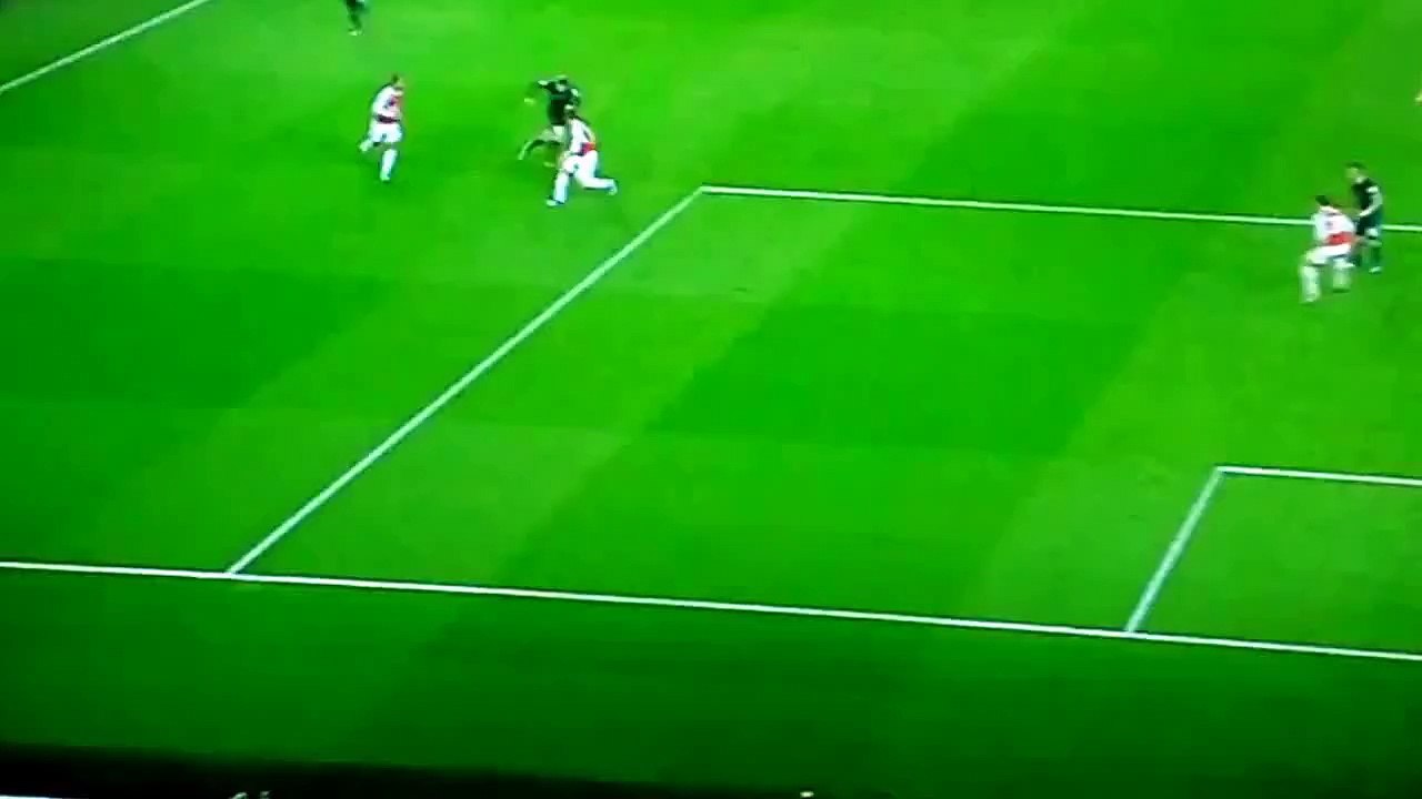 Petr Cech Amazing Save - Arsenal vs Manchester City 1-0  21-12-2015