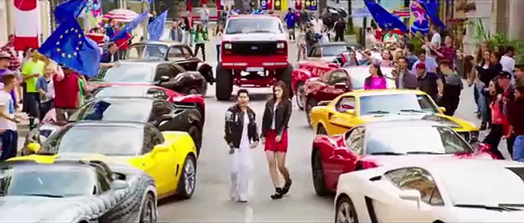Manma Emotion Jaage - Dilwale - Varun Dhawan - Kriti Sanon - Official New Song Video 2015 - cloudypk.com