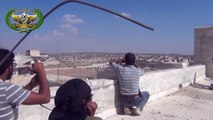 إدلب: الجيش السوري الحر يدمر دبابة لقوات النظام على حاجز عين قريع بصاروخ تاو 9 7 2014