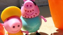 Peppa Pig and Daddy Pig Have Water Dumped on Them by Mickey Mouse for Ice Bucket Challenge