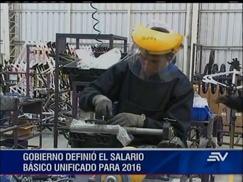 Multas, pensiones y décimos incrementan con el alza del SBU