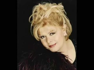 NESE KARABOCEK DUNYA SENIN