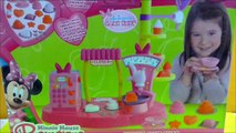 Mickey Mouse Clubhouse Minnies Cake Shop [ Minnie Mouse Bakery Shop Playset ]