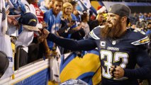 Chargers Eric Weddle Signs Autographs Post Game, Lays Down on 50 Yard Line At Qualcomm Stadium