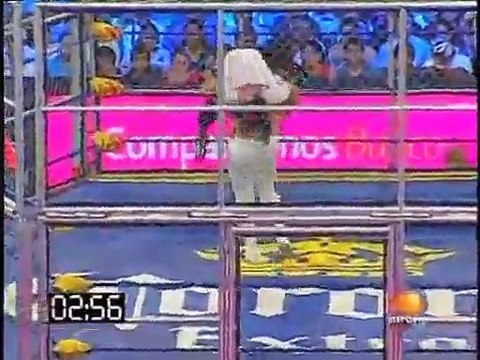 07 Cage Match - Electroshock, El Zorro, Hernandez & LA Par-K vs. Cuervo, Heavy Metal, La Parka & Ozz