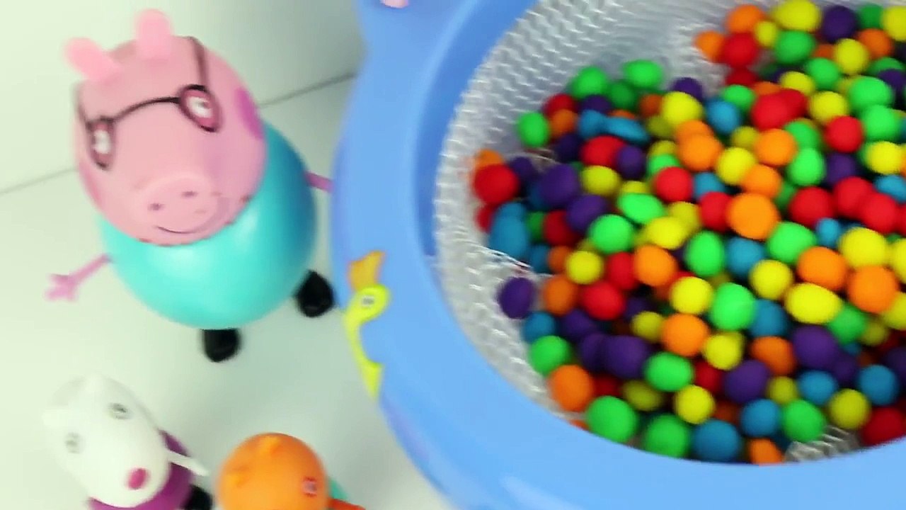 playdough Peppa Pig Pool Surprise toys Party George Pig Frozen ...