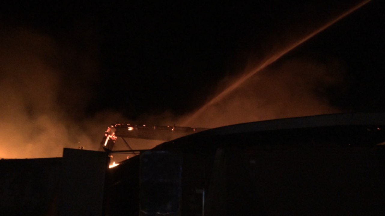 La salle omnisports ravagée par un incendie