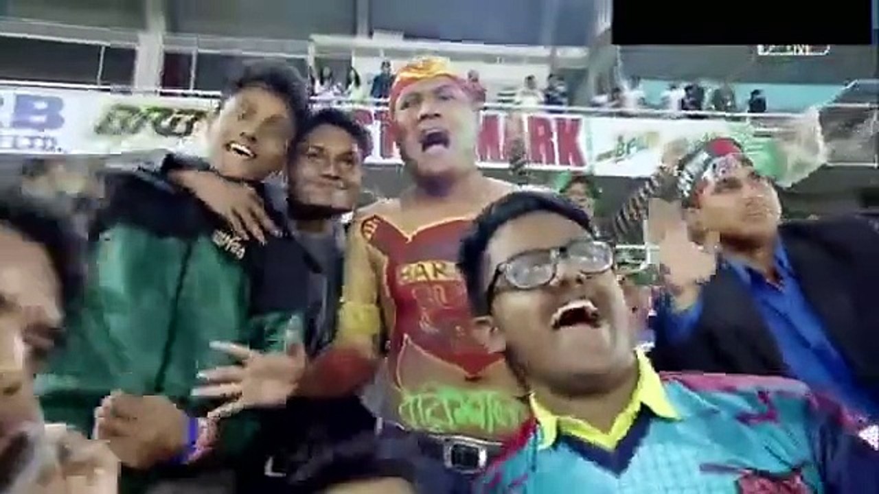 Comilla Vs Barisal Cricket BPL Fainal match  first over highlight 2015