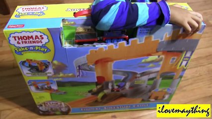 Unboxing Thomas Adventure Castle Take N Play Play Set - Thomas and Friends
