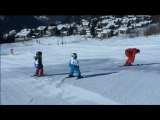 Chute en ski drle  Glissades  Gag ski neige  Vido