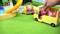 アンパンマンの夏休み プールにいこう！ Anpanman and Peppa Pig Toys’: The Summer Drive!