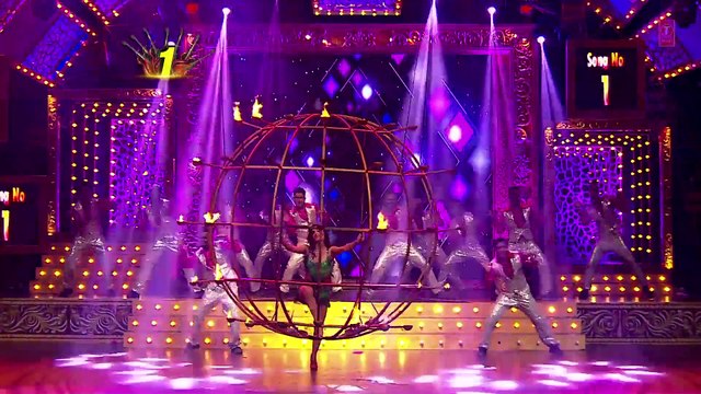 1st: Mirchi Top 20 Songs of 2015 | 'SOORAJ DOOBA HAI' Song | Roy |