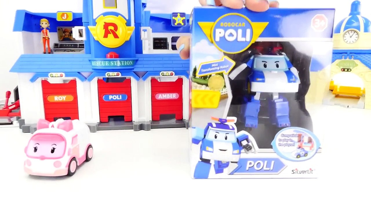 Çizgi Film Robocar Poli Kurtarma istasyonu