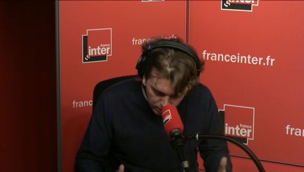 Le billet d'Alex Vizorek : "La liste de Noël des hommes politiques"