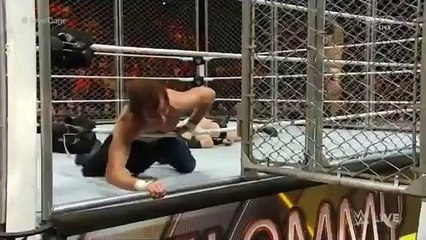 Roman Reigns Saves Dean Ambrose From League of nation at WWE Raw 21-12-2015