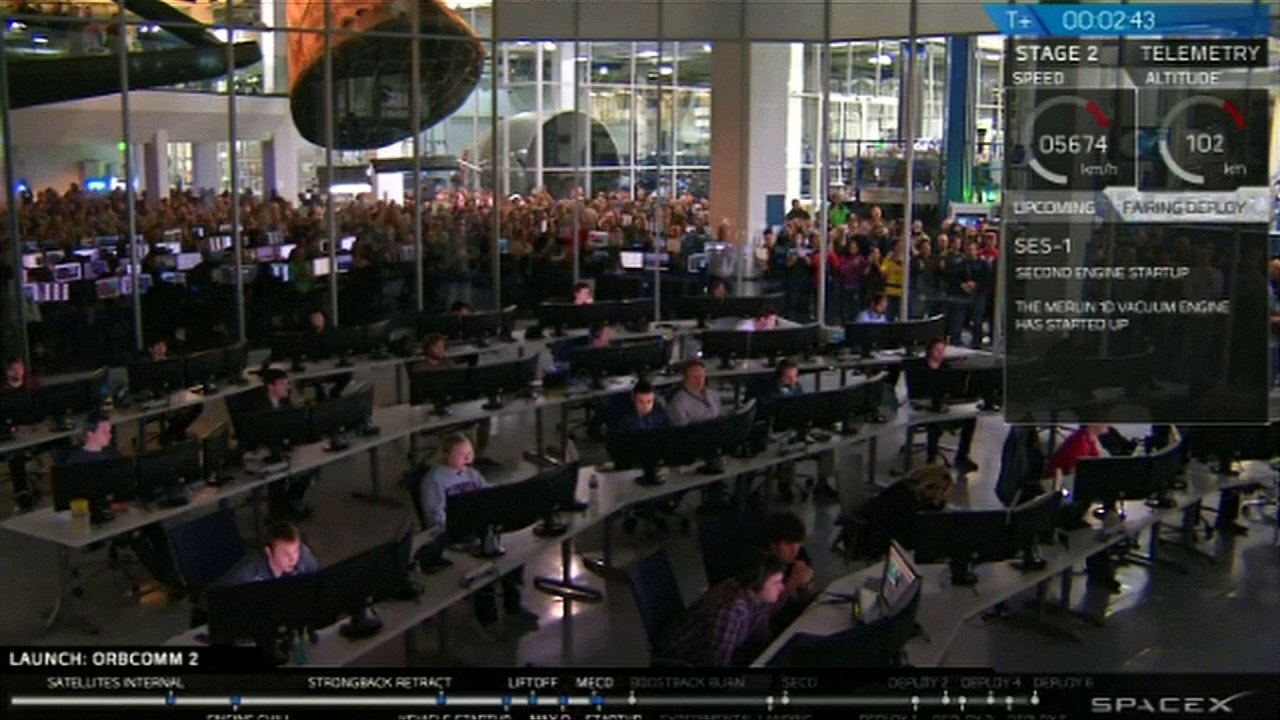 First reusable rocket makes successful launch and landing