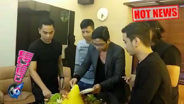 Ungu Rayakan Kemenangan Pasha - Cumicam 22 Desember 2015