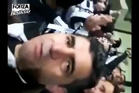 Beşiktaşlı Olmak Yeter - Sarı Emrah Davul Show