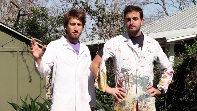 Serbest Düşüş ve Suyun Dalgalanması Üzerinde Etkisi - Ağır Çekim Videoları