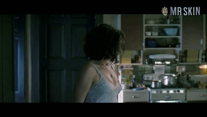 Anne Hathaway hot : One Day