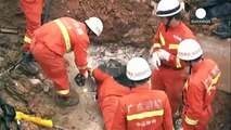 Chine  des dizaines de personnes ensevelies par un glissement de terrain
