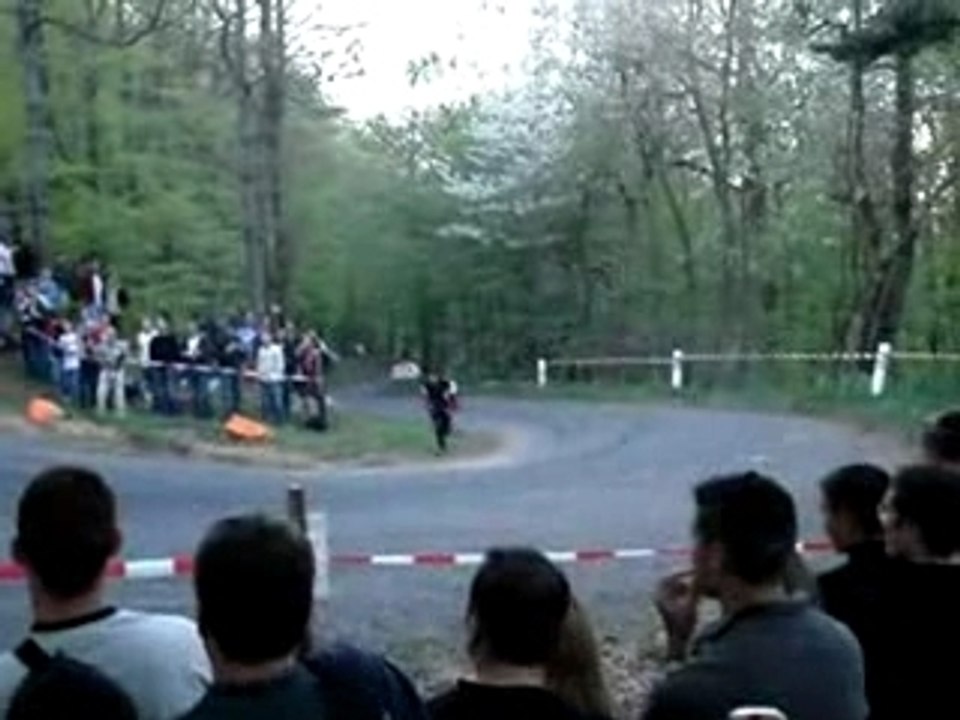 Les Abrutis Des Rallyes
