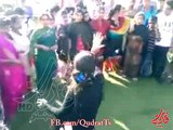 Kashmiri Girl Dance At Pahalgam..
