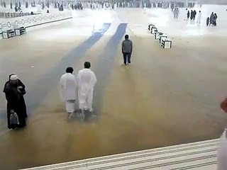 Rain in Holy Kabba - Makkah